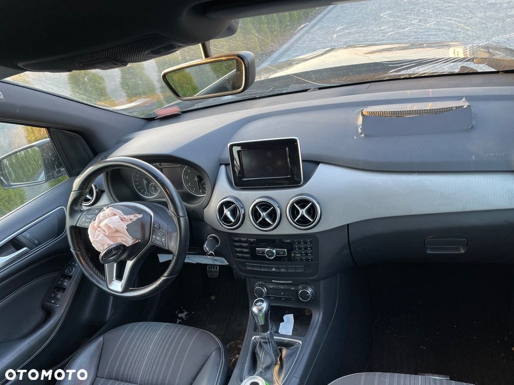 Mercedes-Benz Klasa B 200 (BlueEFFICIENCY) - 5