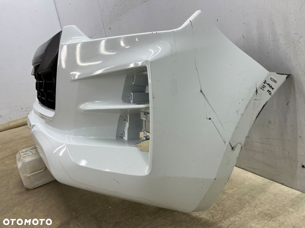 Zderzak przedni Isuzu D-Max DMax 3 III 20-24r. Przedlift przód - 4