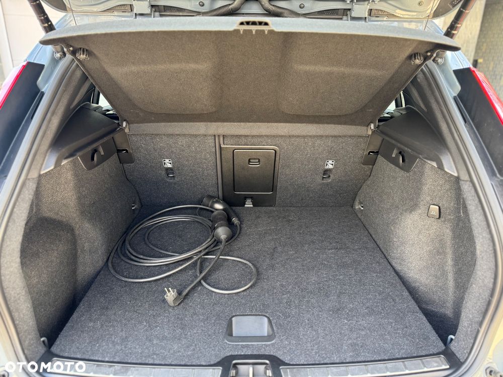 Volvo XC 40 T5 Plug-In Hybrid Plus Bright - 16