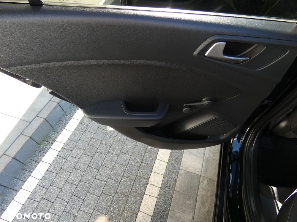 Hyundai i20 1.2 Passion Plus - 34