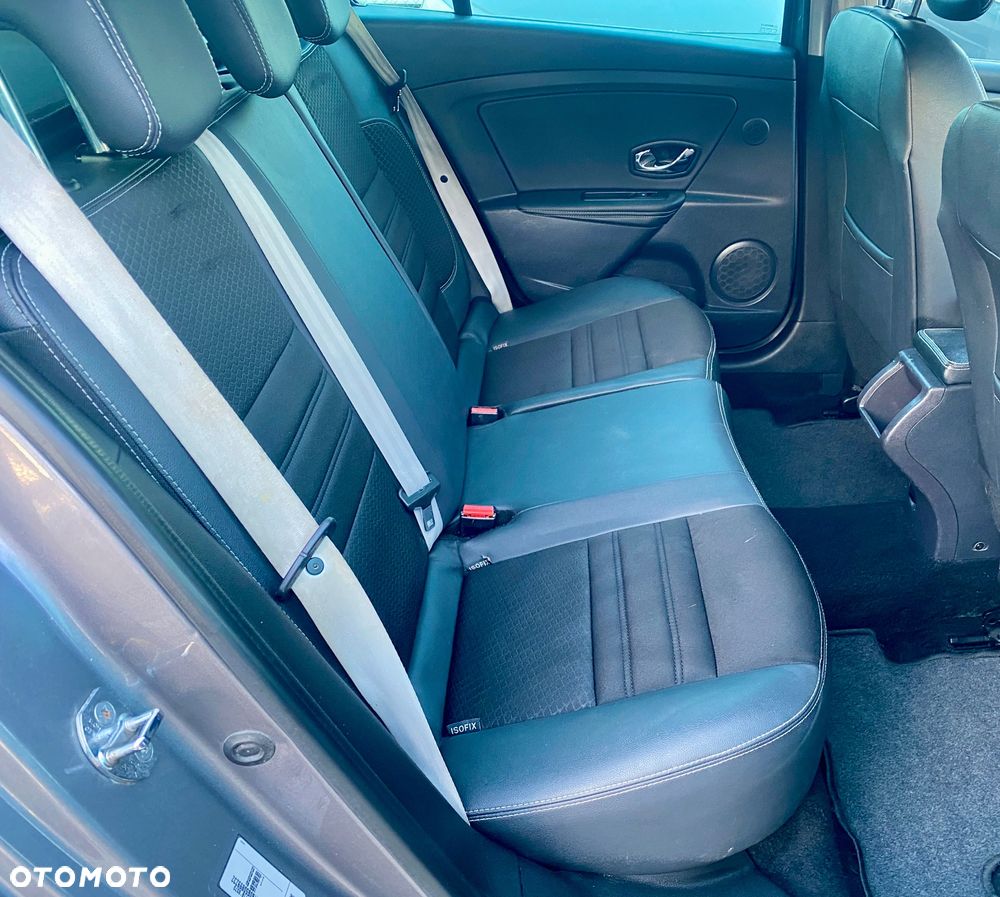 Renault Megane 1.2 16V TCE Energy Bose Edition - 11