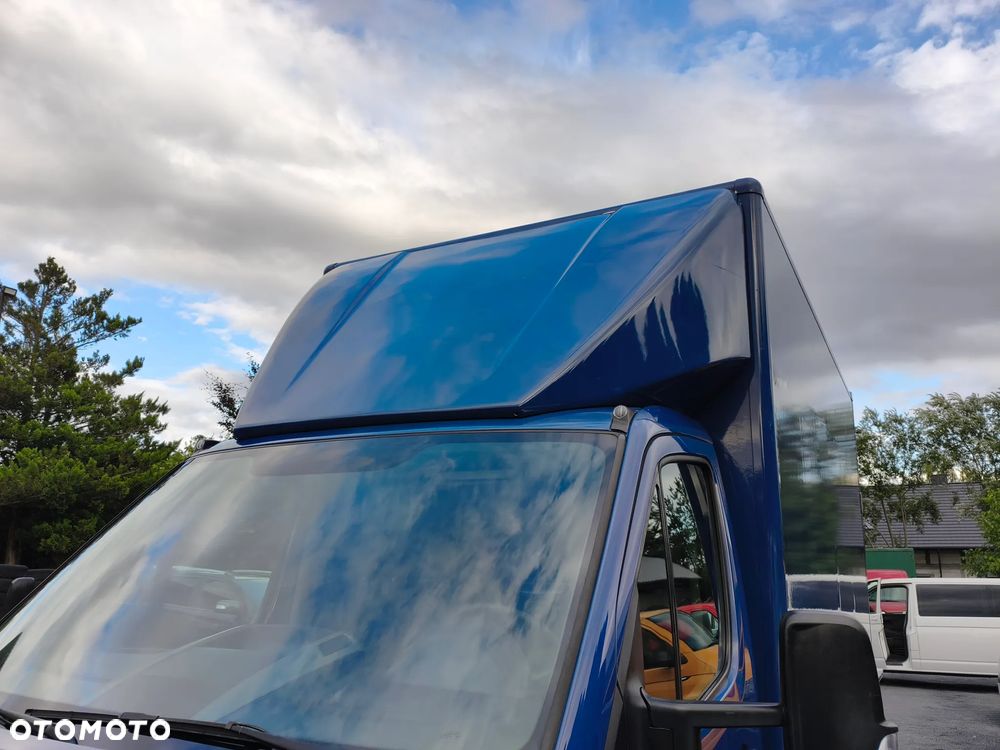 Kontener zabudowa z windą Crafter Sprinter - 12