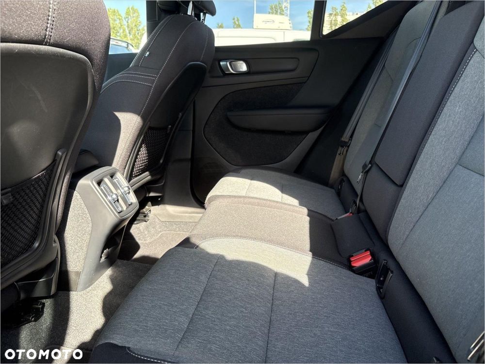 Volvo XC 40 B3 Core - 14