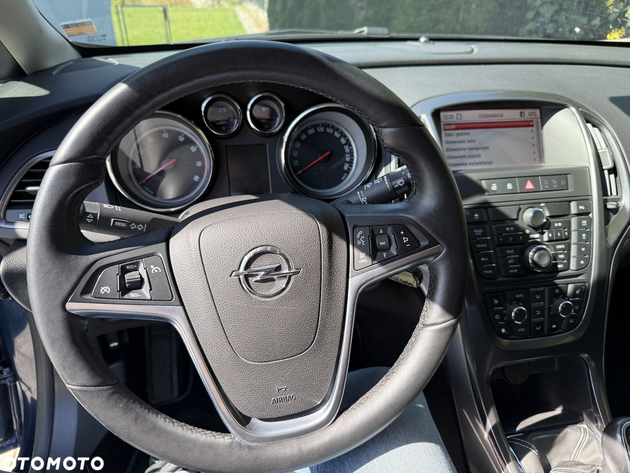 Opel Astra IV 1.4 T Cosmo - 36