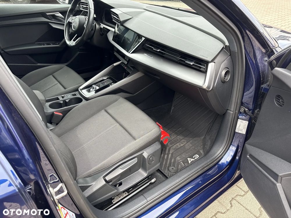 Audi A3 Sportback 30 TDI S tronic - 15