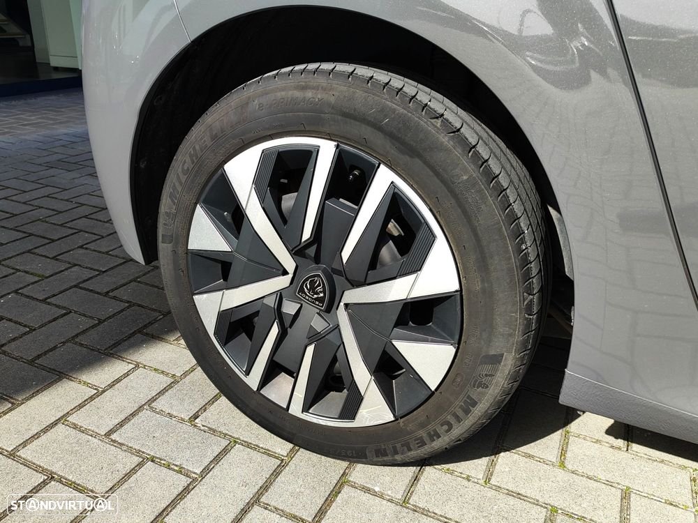 Peugeot 208 1.2 PureTech Active - 4