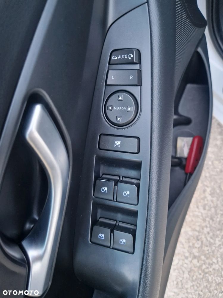 Hyundai i30 - 23