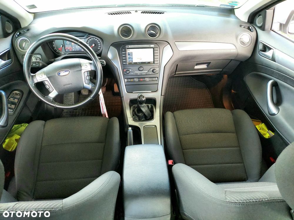 Ford Mondeo 2.0 Titanium X - 12