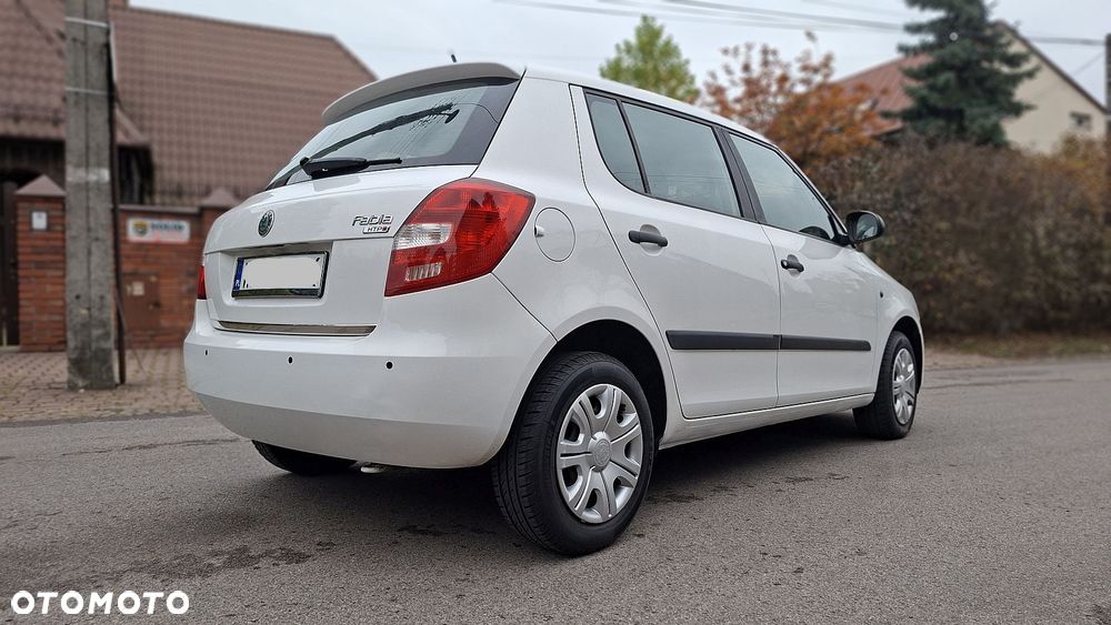 Skoda Fabia - 16