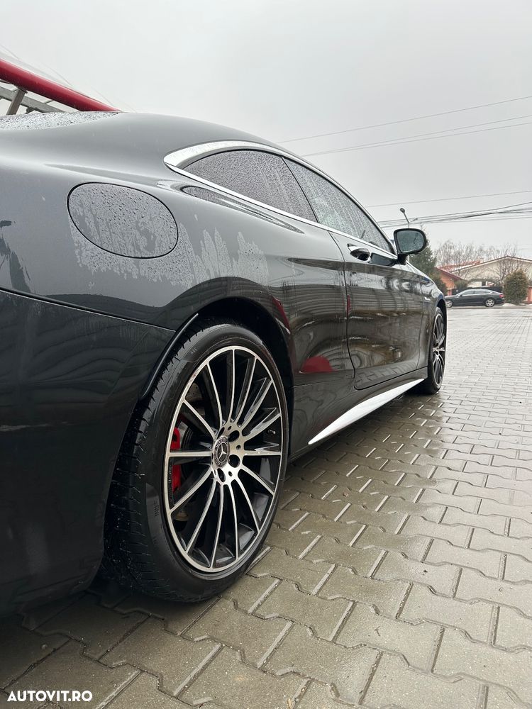 Mercedes-Benz S 63 AMG 4MATIC Coupe Aut - 12