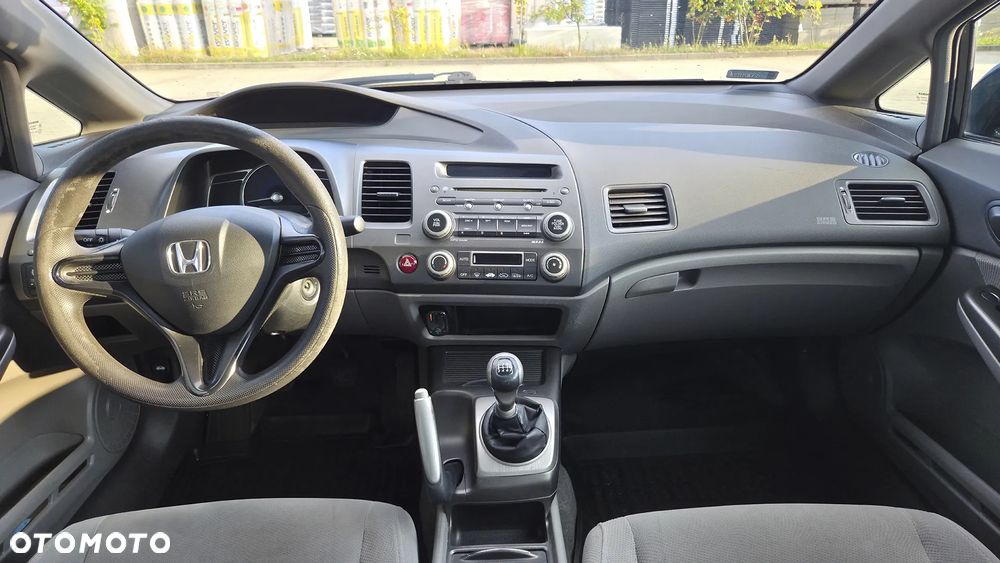 Honda Civic 1.8 Comfort - 14