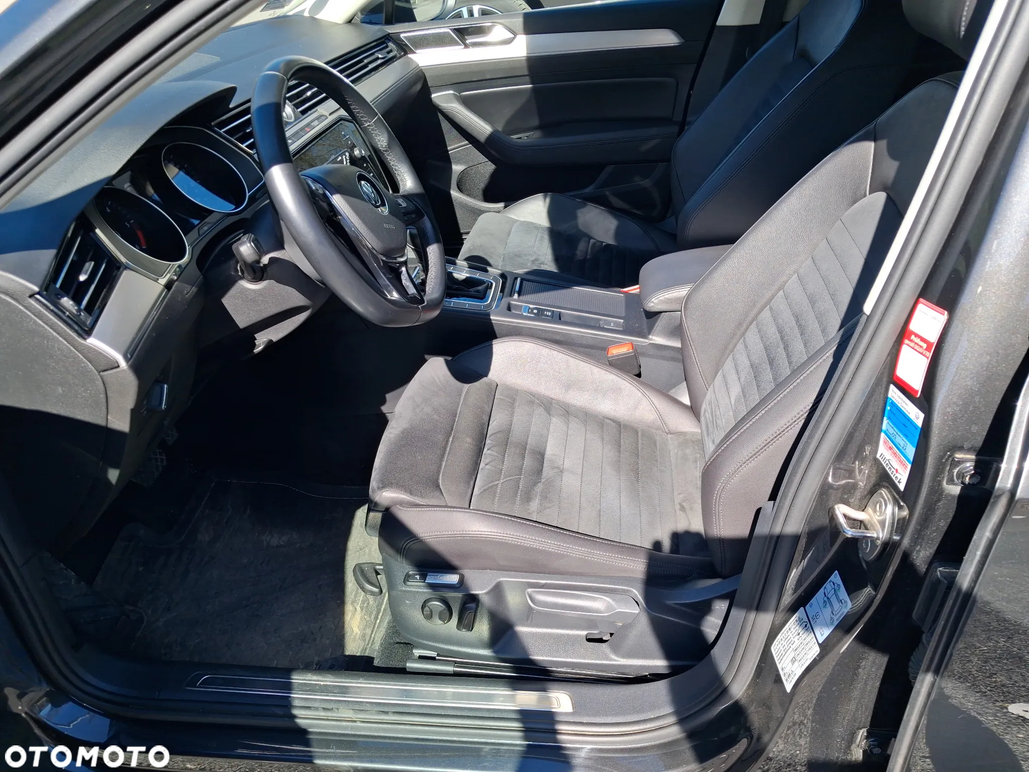 Volkswagen Passat 2.0 TDI BMT Highline DSG - 21