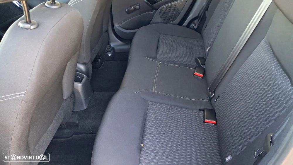 Peugeot 208 1.2 PureTech Style - 9