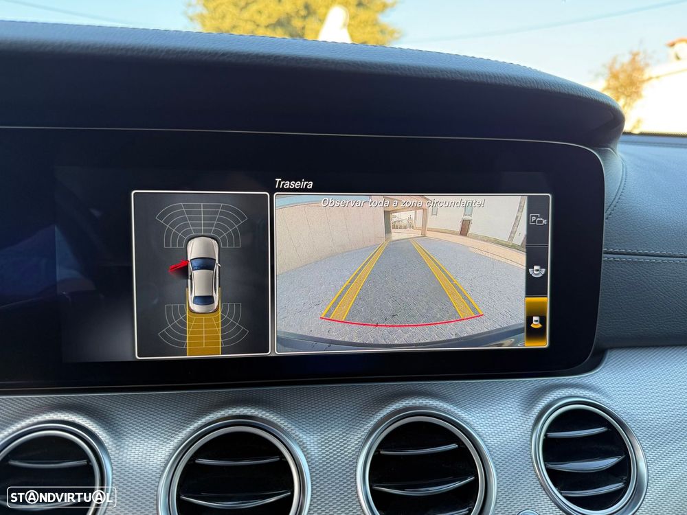 Mercedes-Benz E 300 de AMG Line - 17