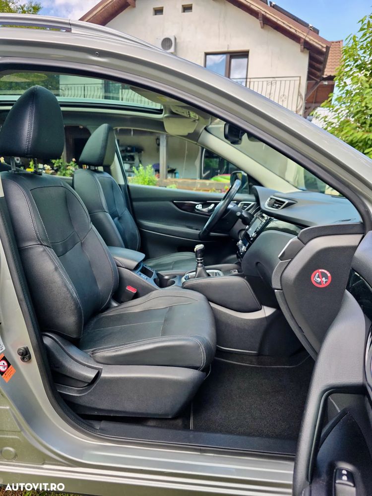 Nissan Qashqai 1.6 DCI DPF Start/Stop tekna - 16
