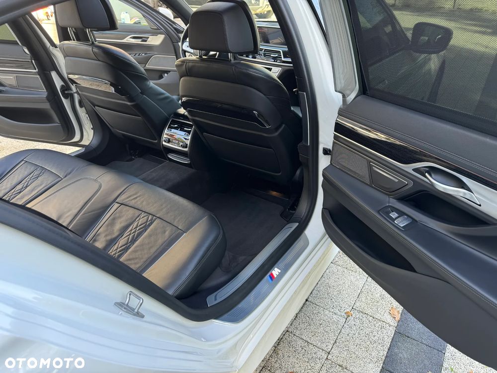 BMW Seria 7 2020