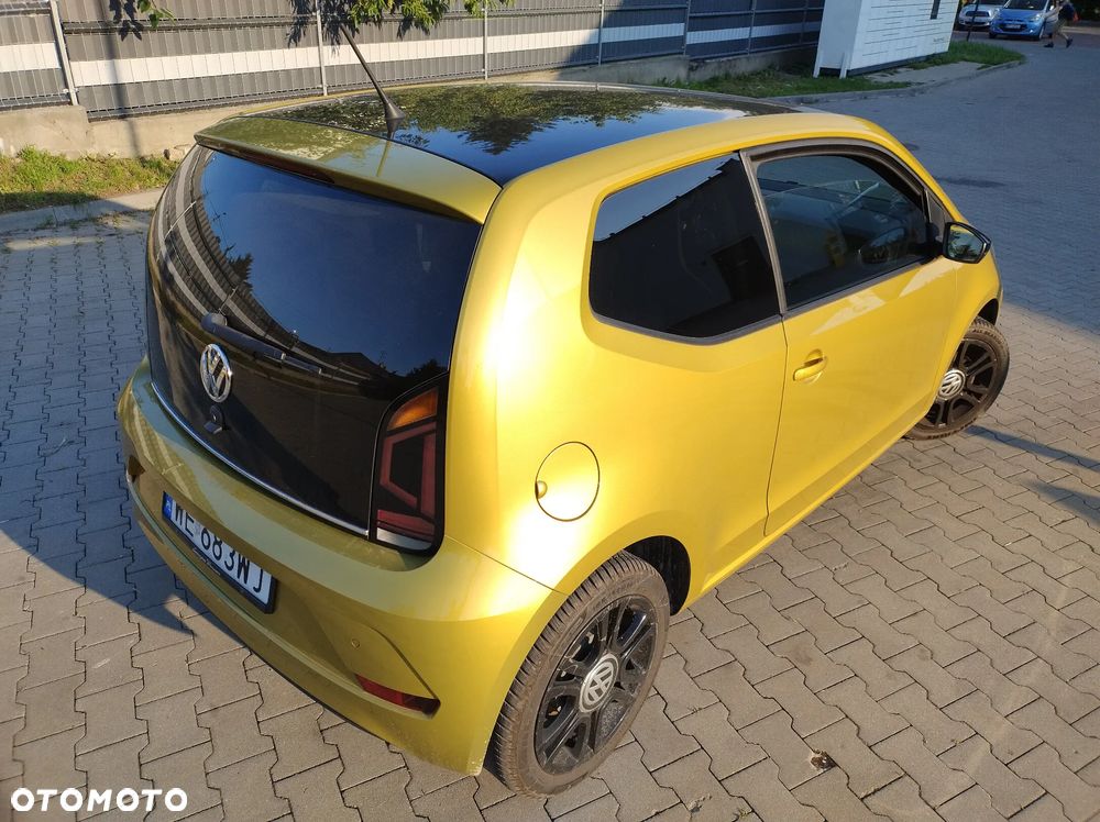 Volkswagen up! 1.0 high - 4