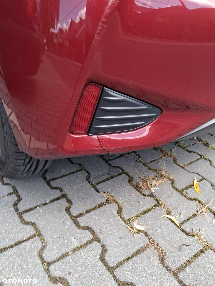 Toyota Yaris 1.5 Premium - 6