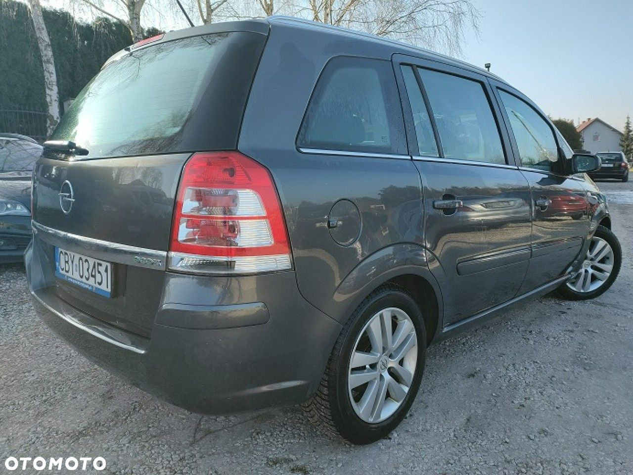 Opel Zafira - 2