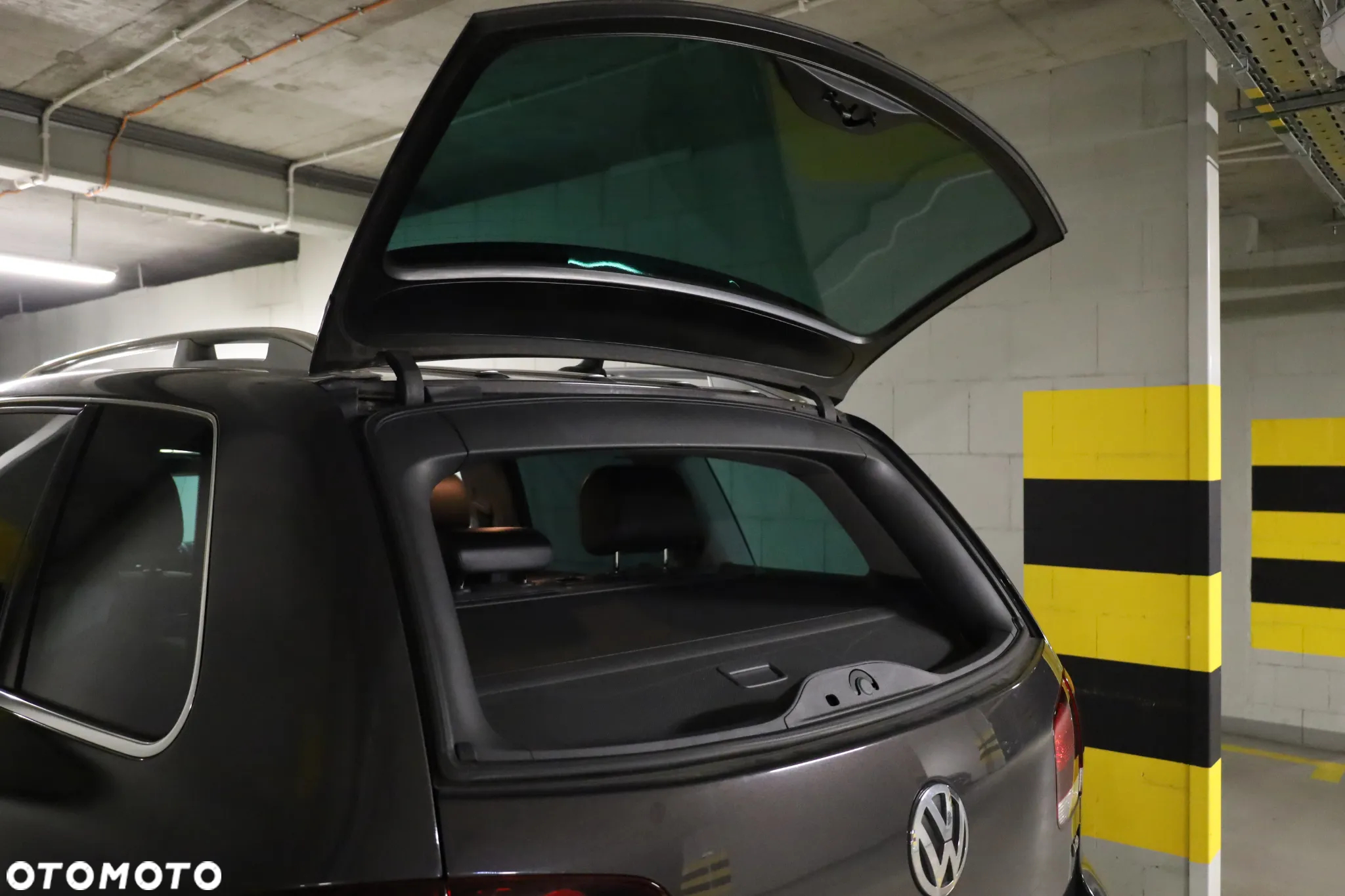 Volkswagen Touareg 4.2 V8 FSI Tiptr - 22