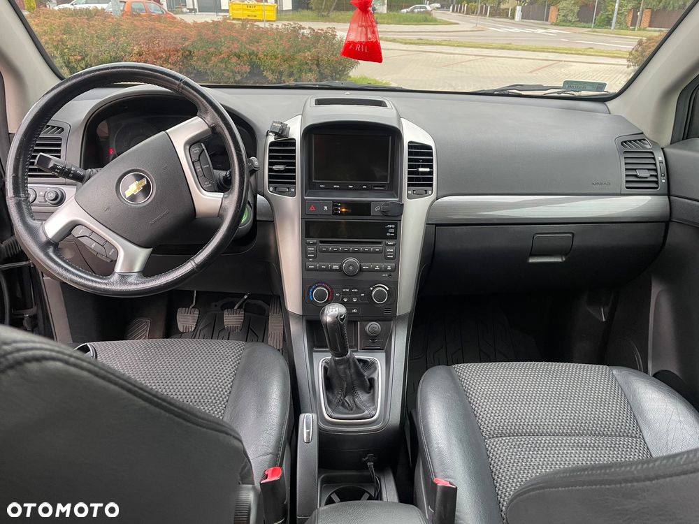 Chevrolet Captiva - 14