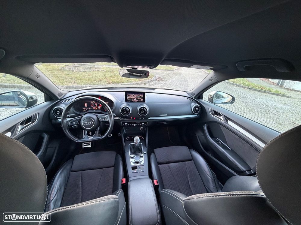 Audi S3 Sportback 2.0 TFSi quattro - 32