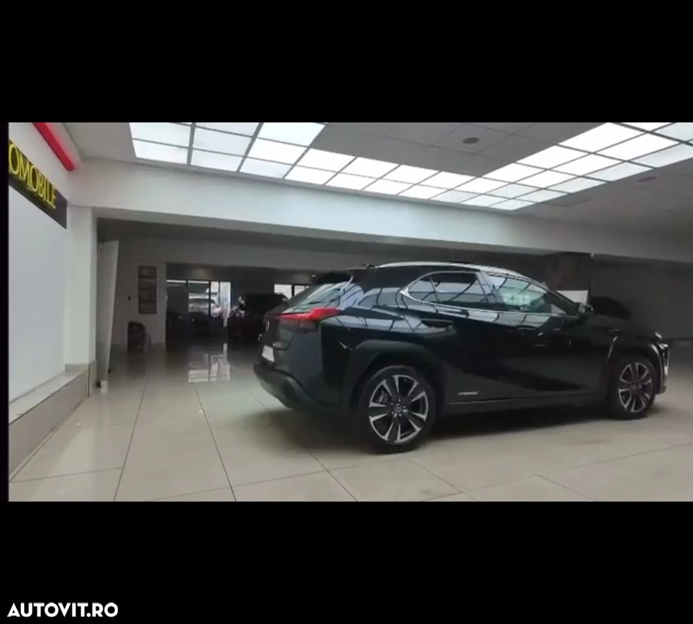 Lexus UX 250h 2.0L HEV 20H- (178 HP) 4X4 CVT Luxury - 6