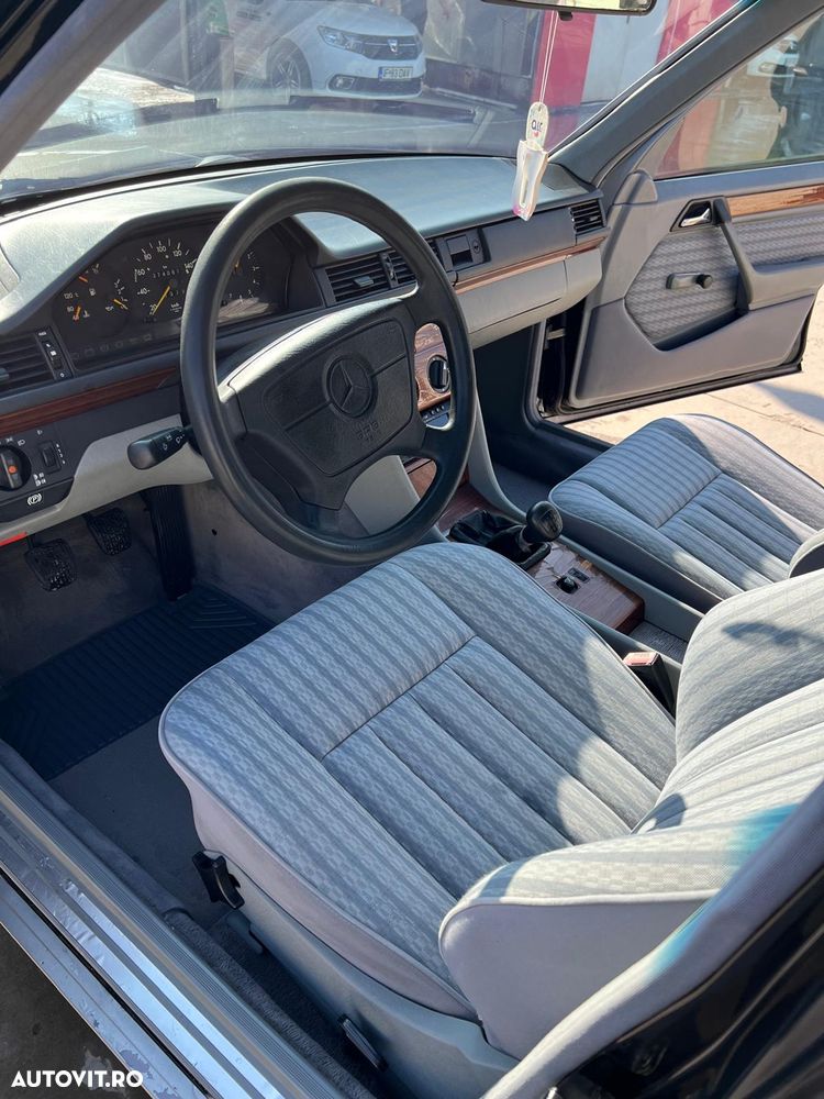 Mercedes-Benz W124 - 9