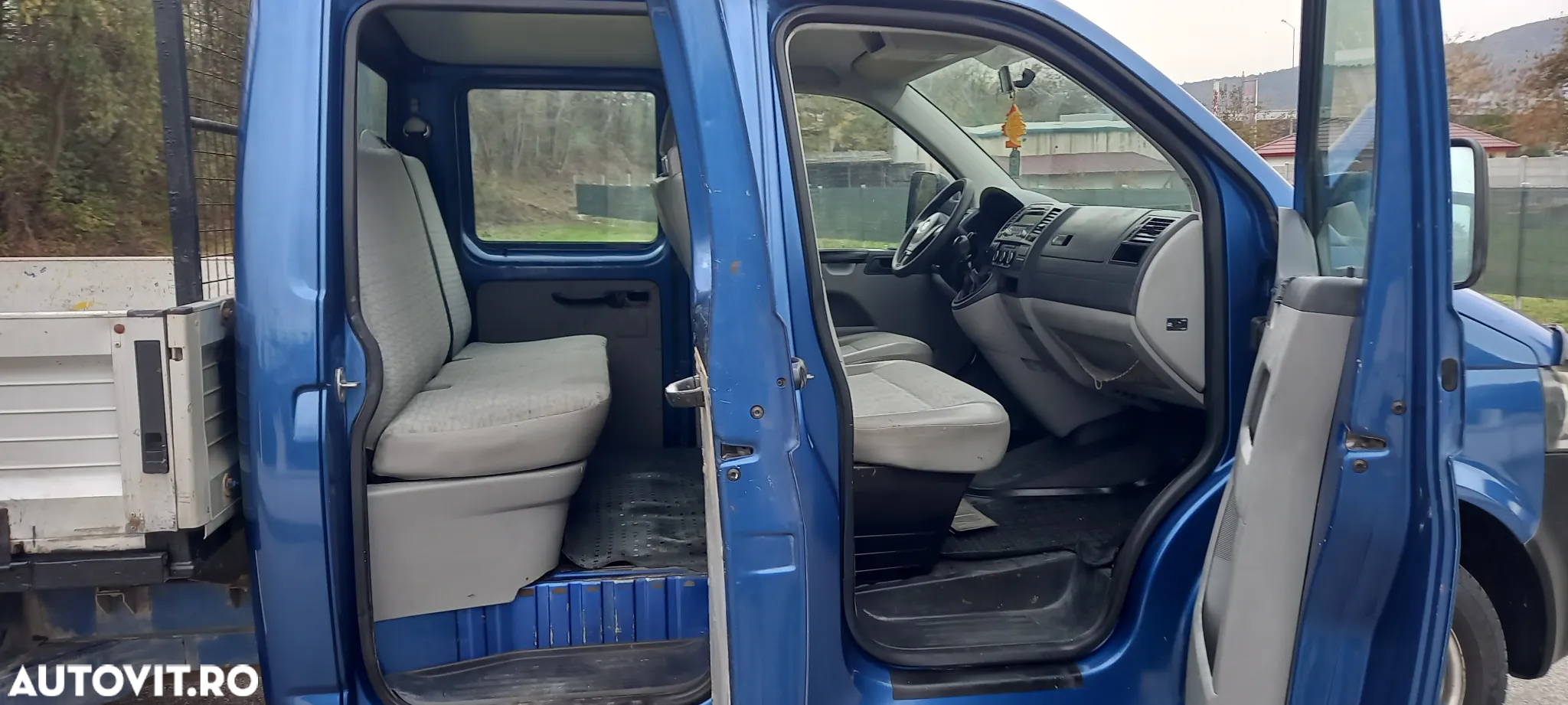 Volkswagen Transporter - 3