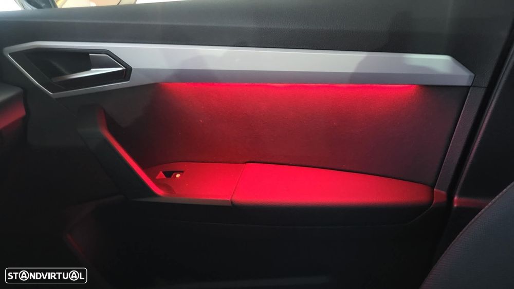 SEAT Arona 1.0 TSI FR - 27