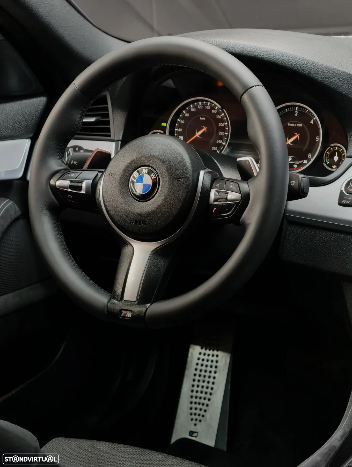 BMW 520 d Pack M Auto - 29