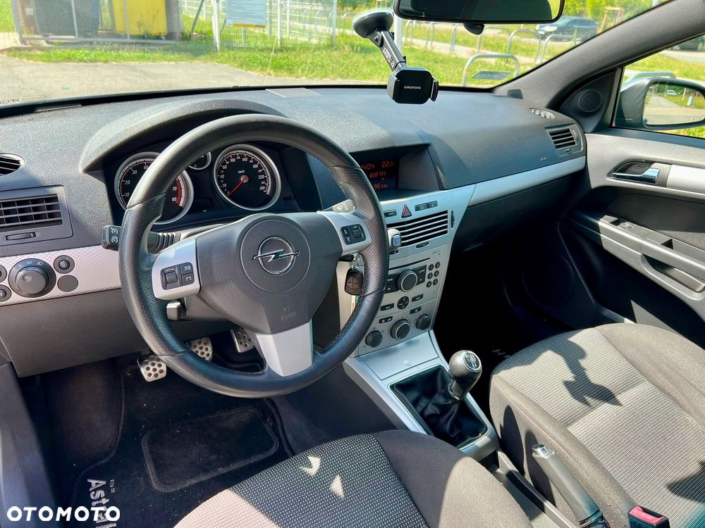 Opel Astra - 19