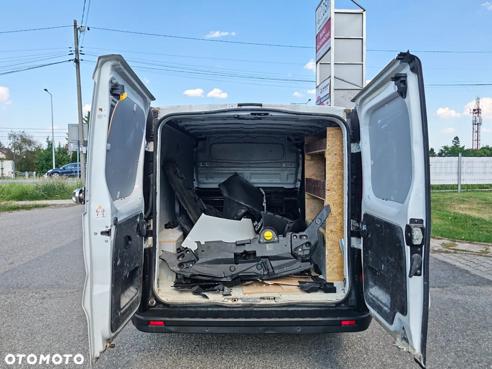 Renault TRAFIC - 9