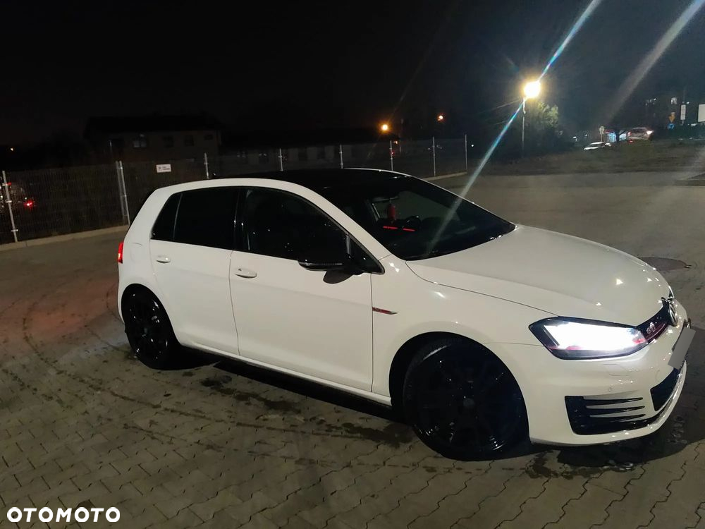 Volkswagen Golf VII 2.0 TSI BMT GTI DSG - 21