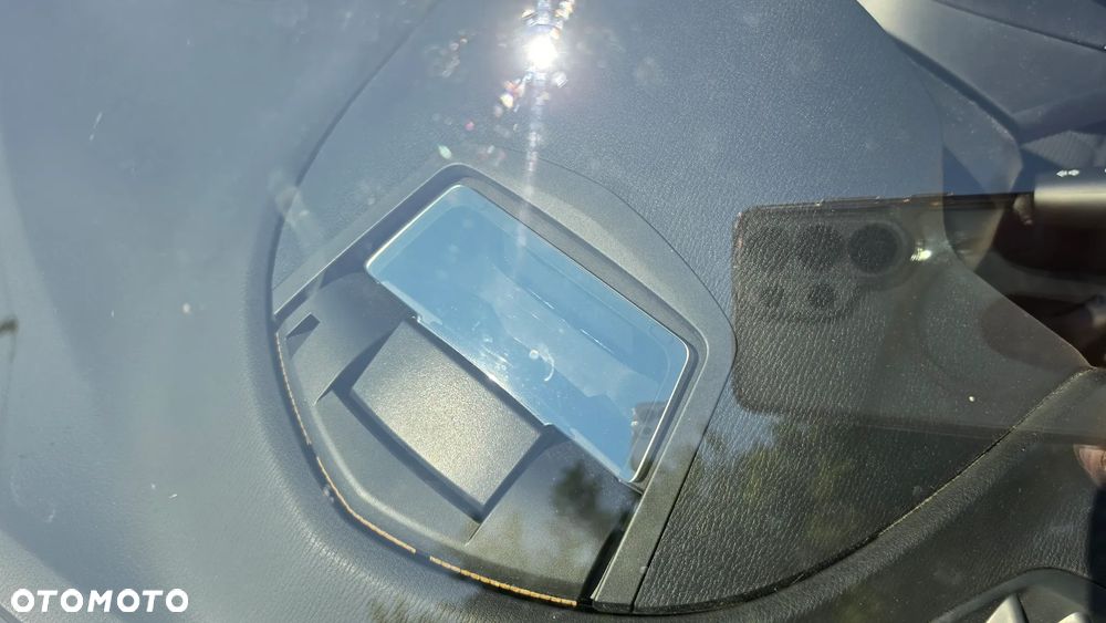 Mazda 3 SKYACTIV-G 120 KIZOKU - 33