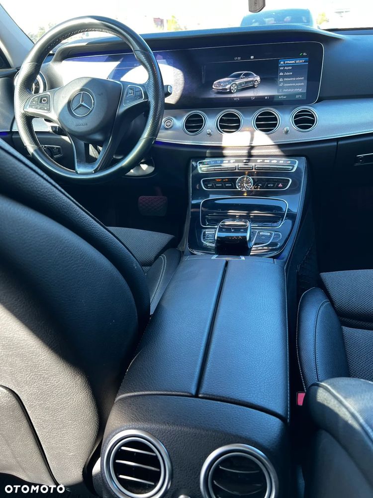 Mercedes-Benz Klasa E 220 d 9G-TRONIC AMG Line - 14