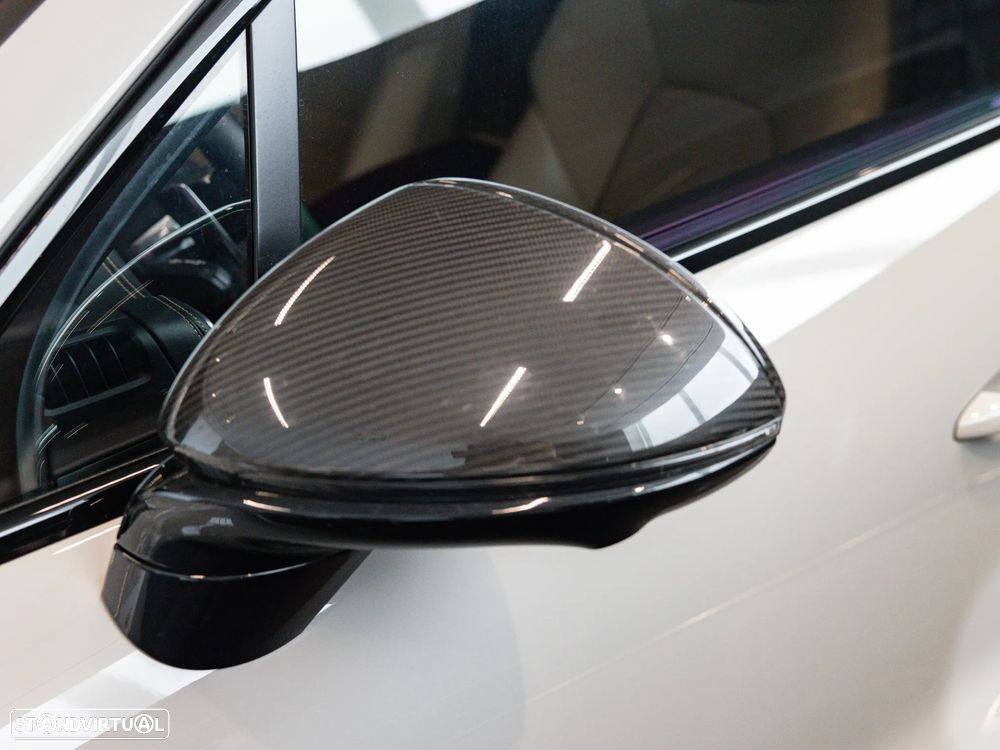 Porsche Cayenne Coupé E-Hybrid Platinum Edition - 17
