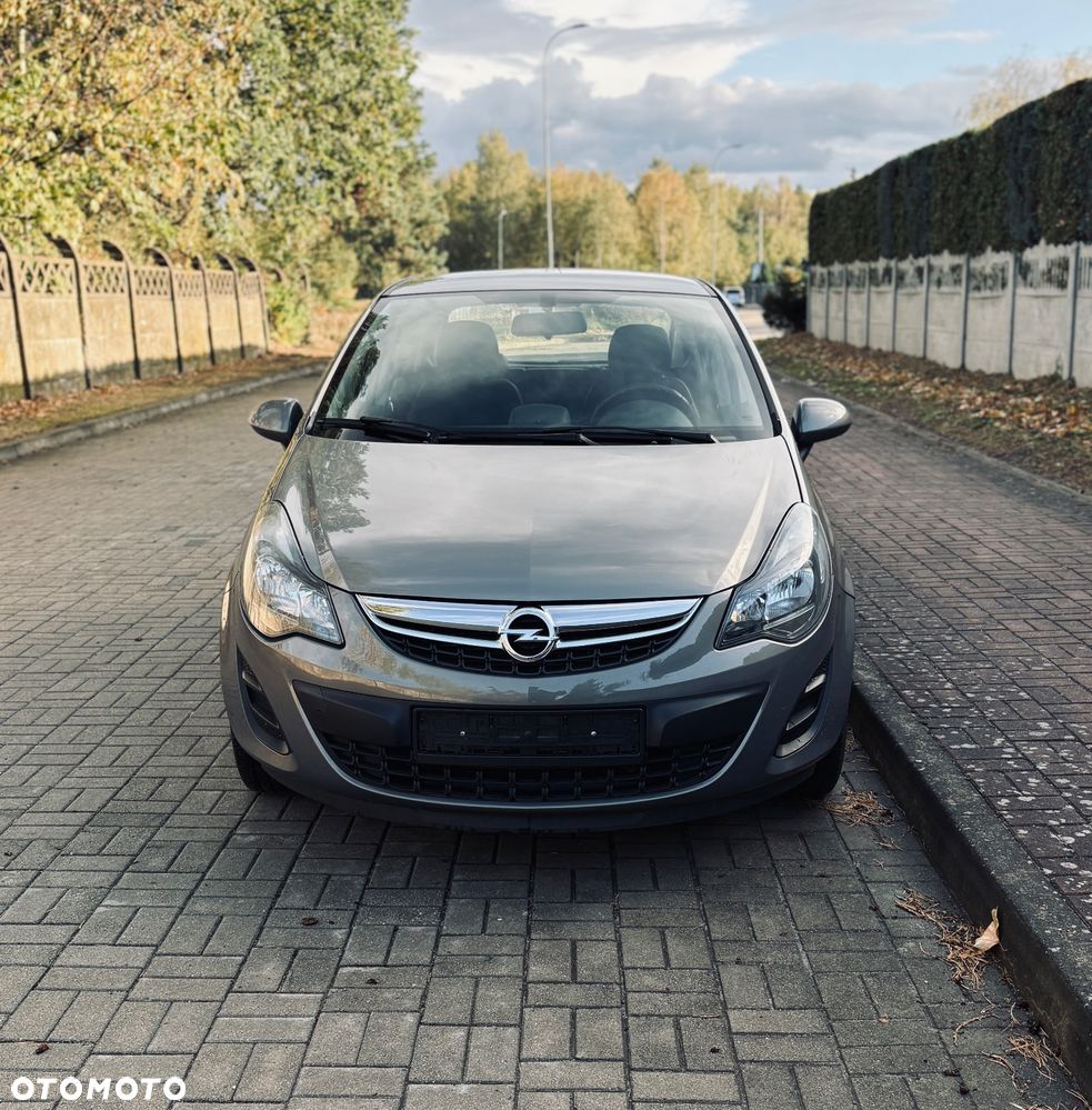 Opel Corsa 2014 photo 2