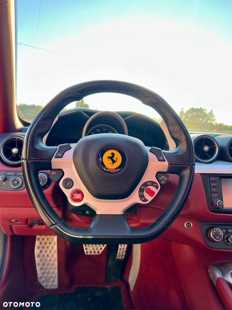 Ferrari FF Standard - 7