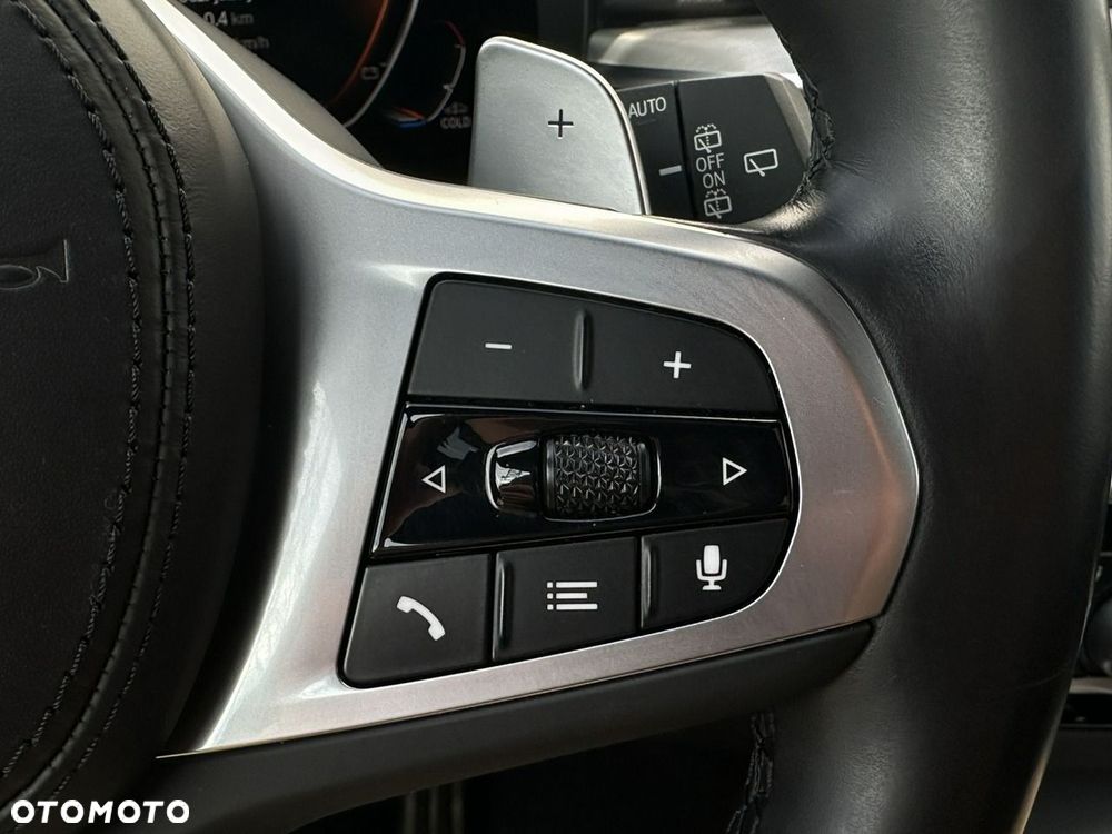 BMW Seria 5 520d xDrive mHEV M Sport sport - 22