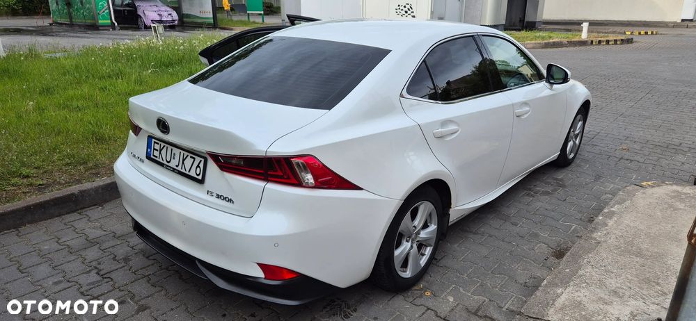 Lexus IS 300h Elite - 5