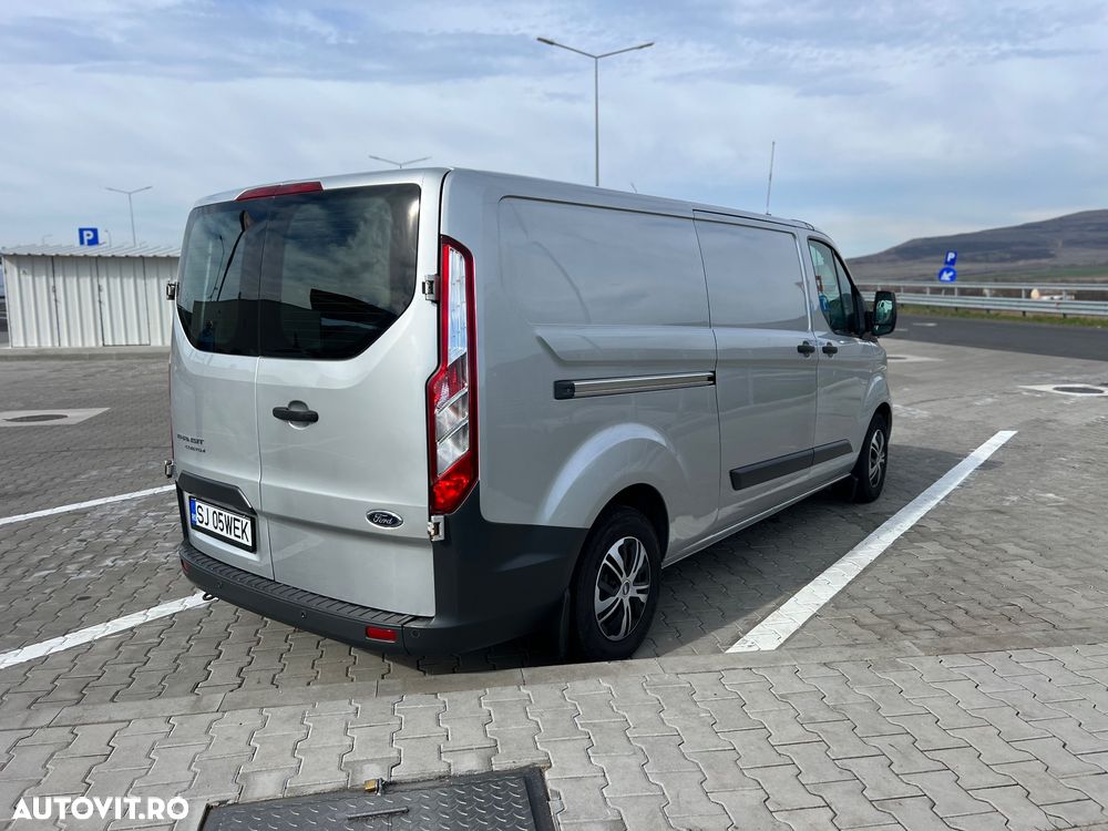 Ford TRANSIT CUSTOM - 5