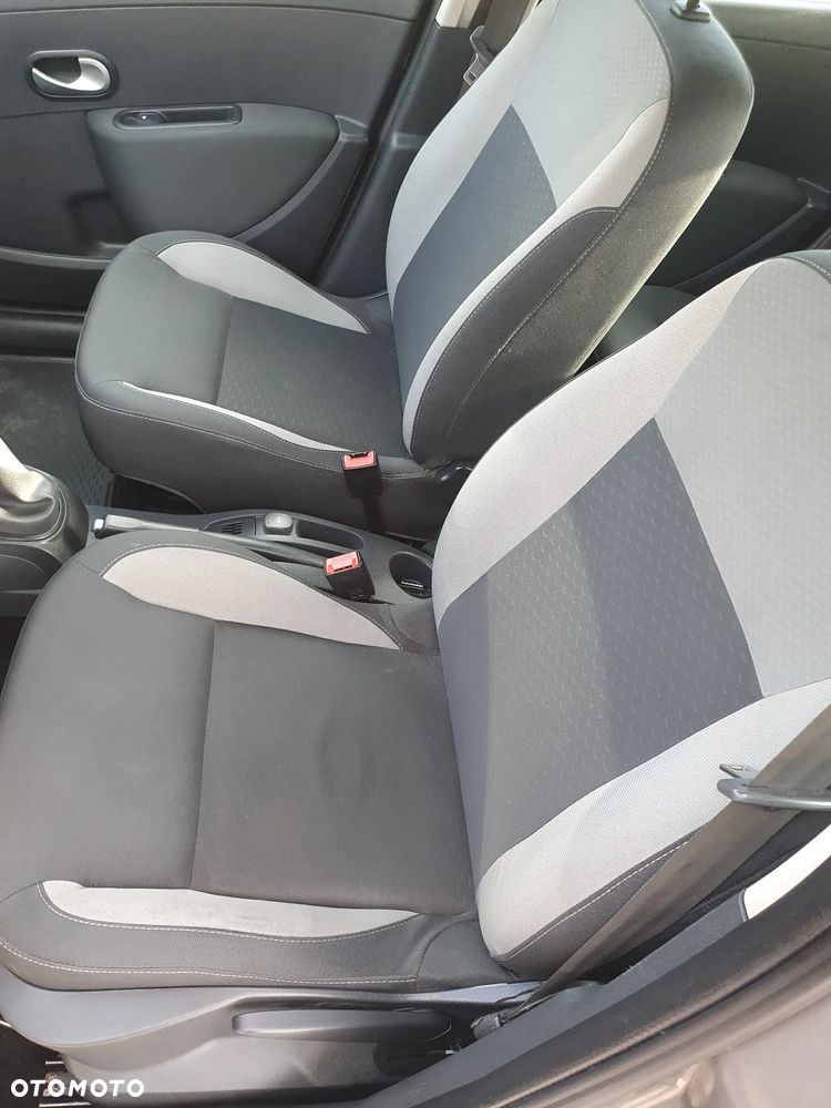 Renault Clio 1.2 16V Tech Run - 17
