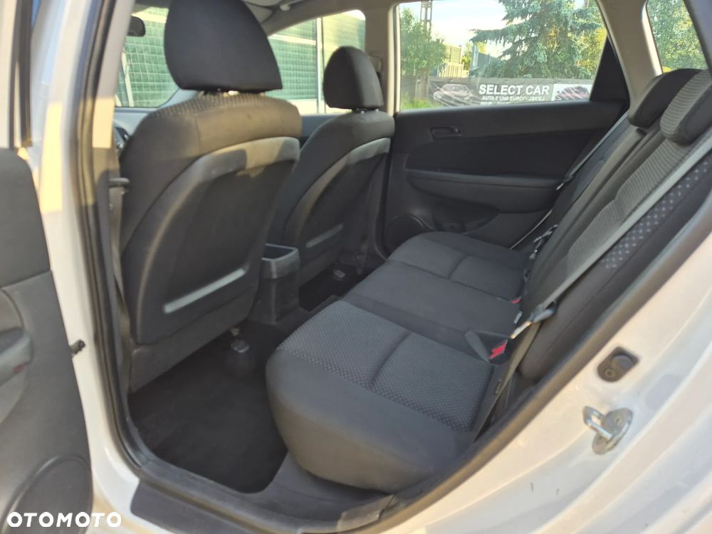 Hyundai i30 1.6 CRDi Comfort - 12