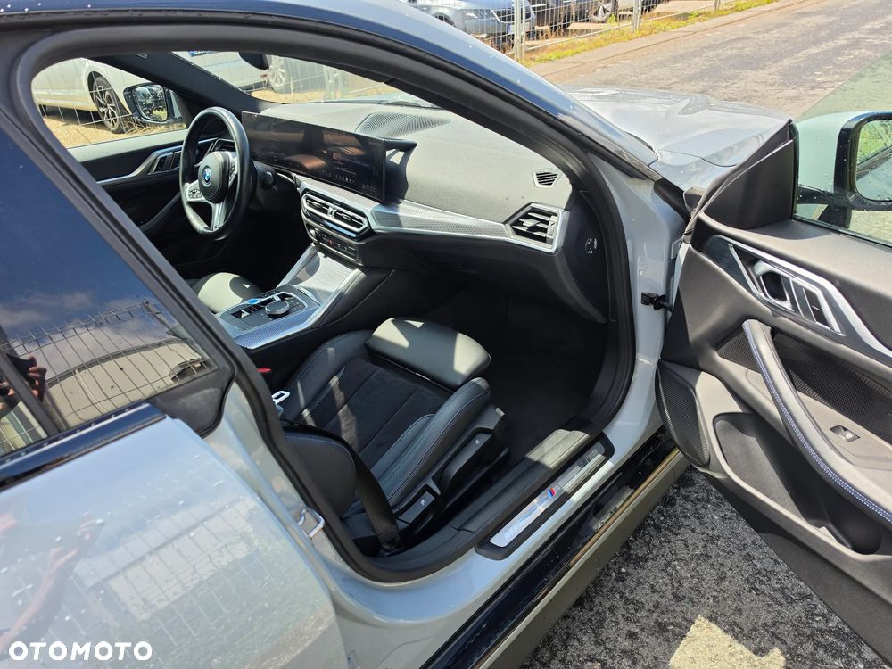 BMW i4 80.7kWh eDrive 35 M Sport - 11
