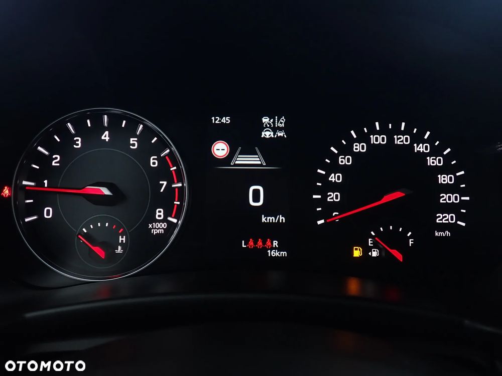 Suzuki Swift 1.2 Dualjet SHVS Premium Plus - 13