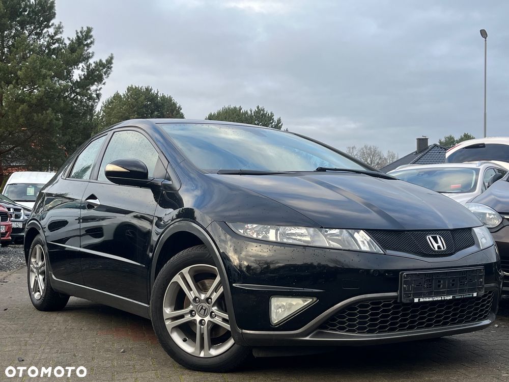 Honda Civic 1.4 i-VTEC Sport Black Edition - 1