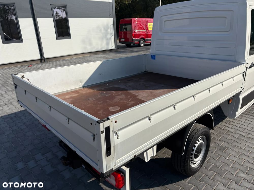 Volkswagen CRAFTER DOKA - 17