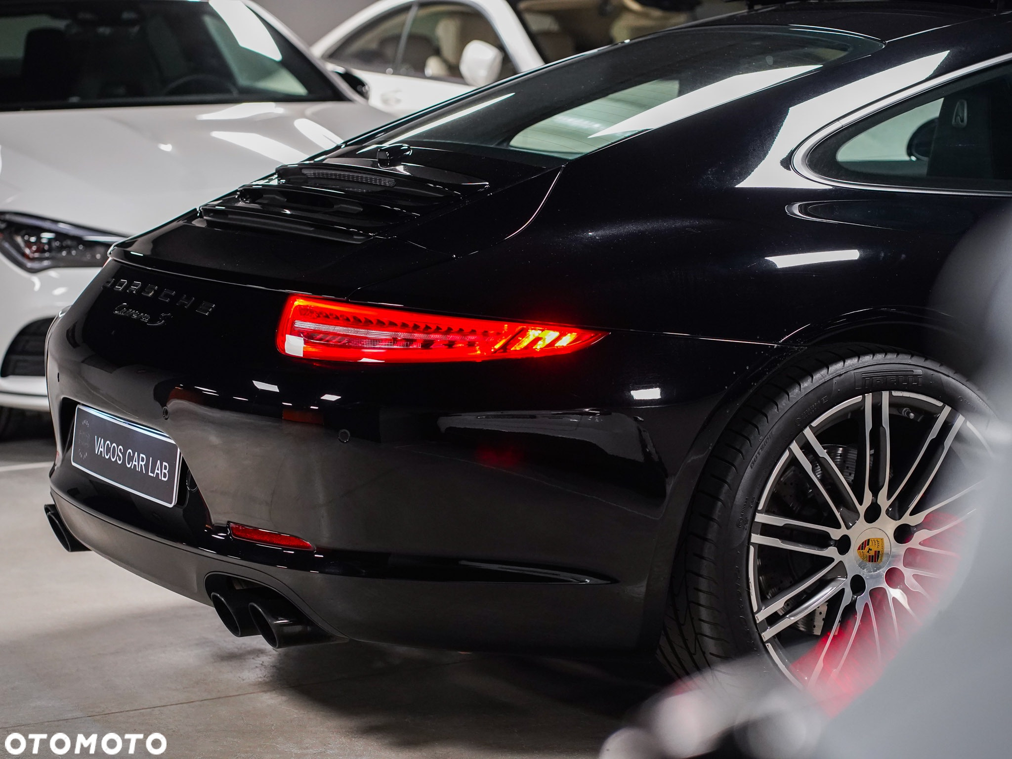 Porsche 911 Carrera S PDK - 35