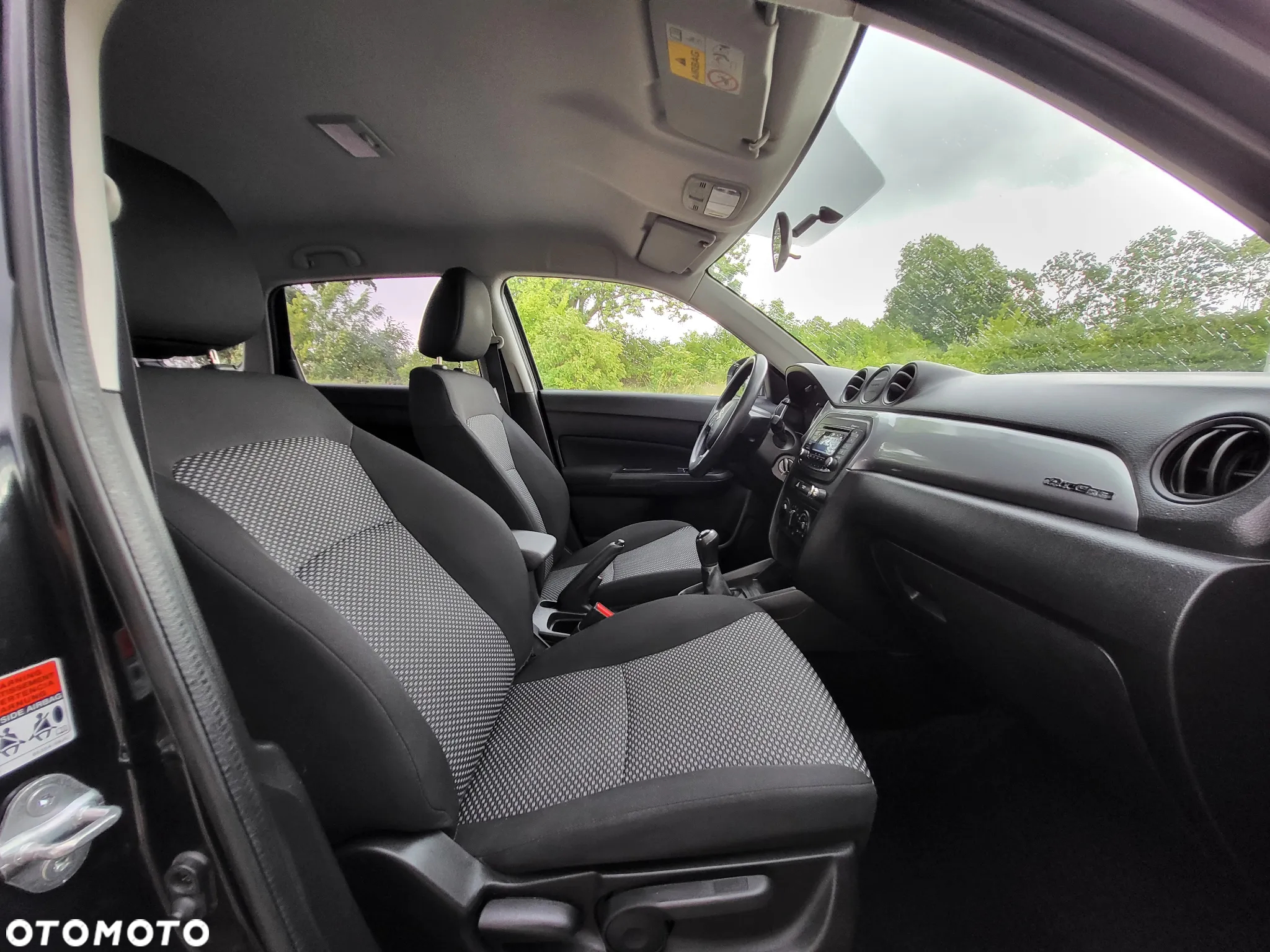 Suzuki Vitara 1.6 Comfort 4WD - 16